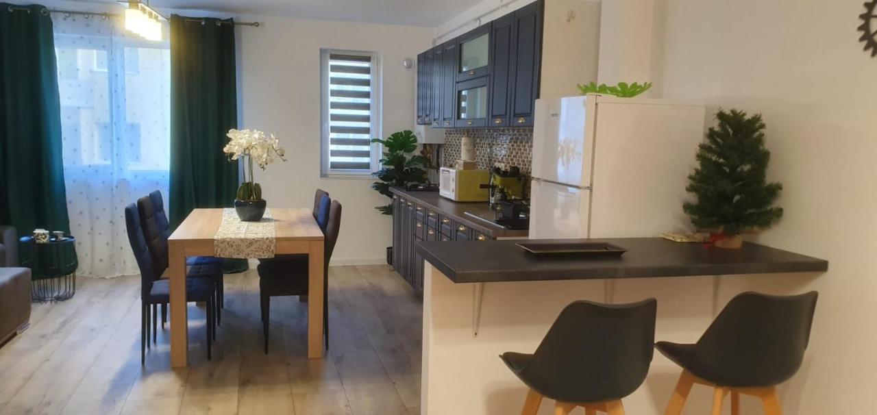 Viv Apartments 210 Floreşti Eksteriør bilde
