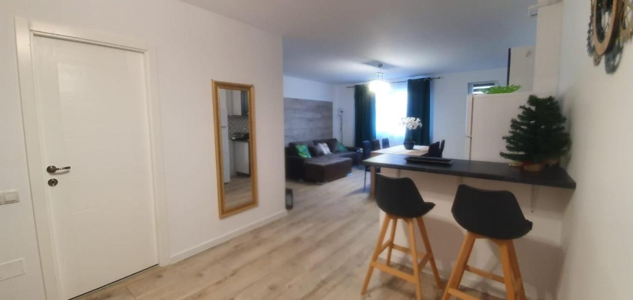 Viv Apartments 210 Floreşti Eksteriør bilde